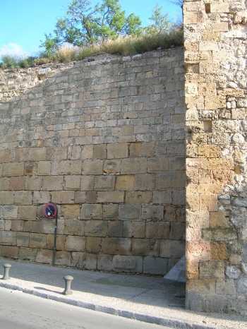 Via de l'Imperi Roma (Masonry Blocks)